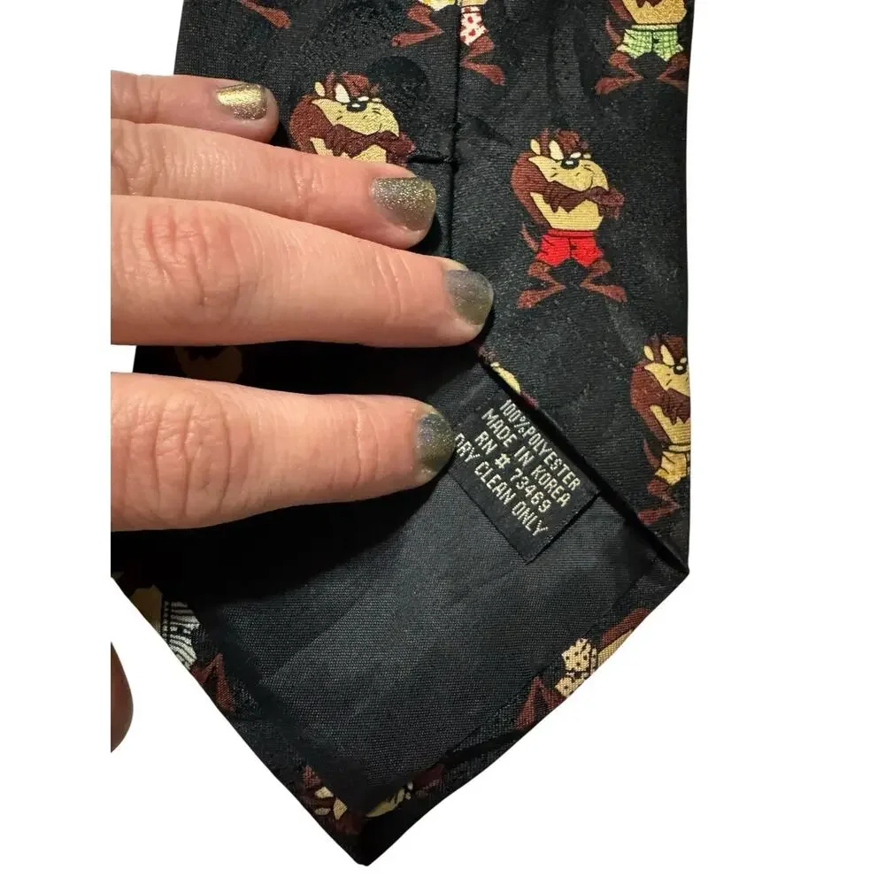Looney Times Mania Taz In Boxer Shorts Cartoon Vintage Necktie 100% Polyester